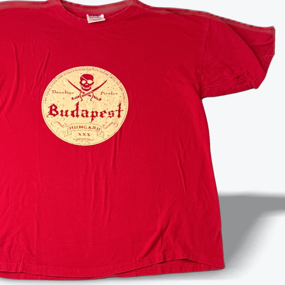 B&C Collection Budapest‎ Hungary Pirates Skull Graphic Tee Mens Large Souvenir
